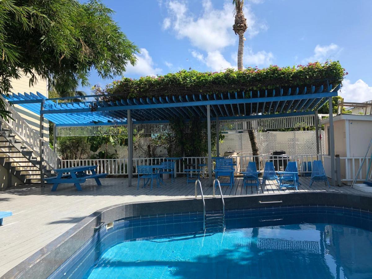 China Town Hotel Caye Caulker Exterior photo